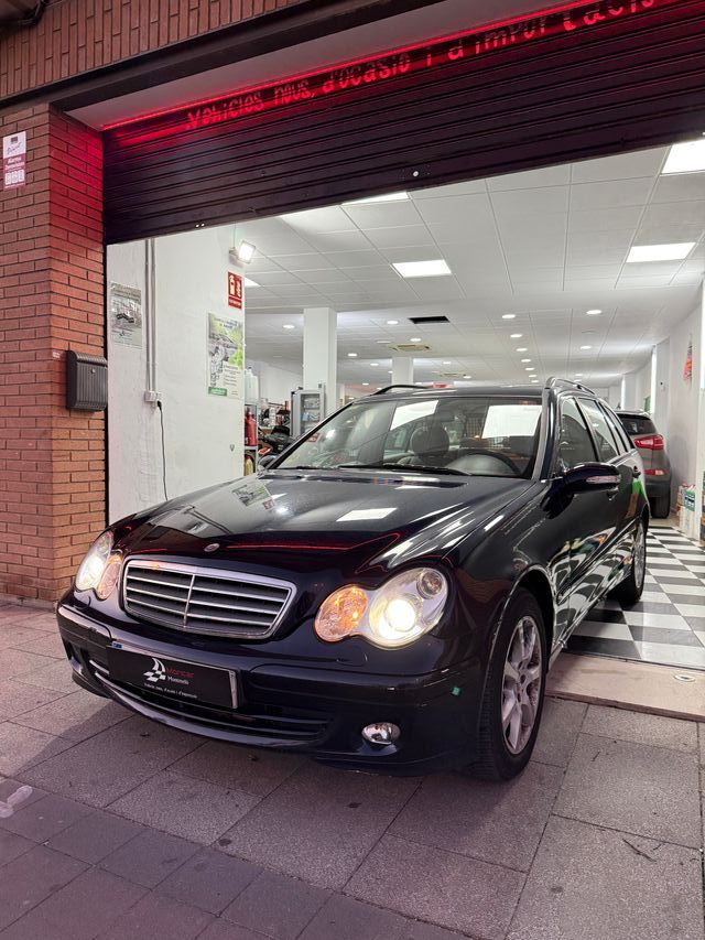 Mercedes-Benz Clase C 280 4 MATIC