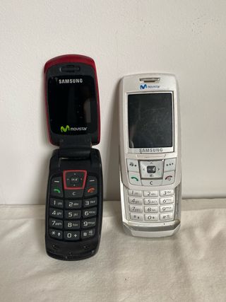Teléfonos Samsung Antiguos (2 unidades)