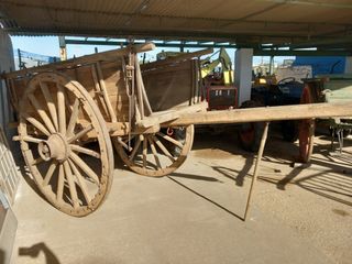 Carreta de bueyes de madera