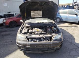 Piloto trasero derecho opel 1836977 93175670 astra