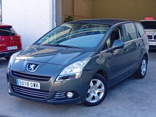 Peugeot 5008 Confort 1.6 VTI 120 2010