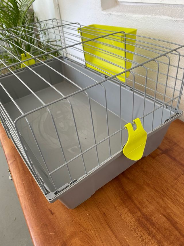 Jaula para cobayas y conejos