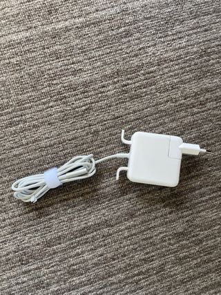 Cargador Apple Macbook Blanco