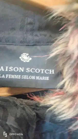 Maison Scotch Parka Negra con Capucha y Pelo