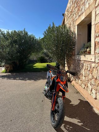KTM 690 SMC R