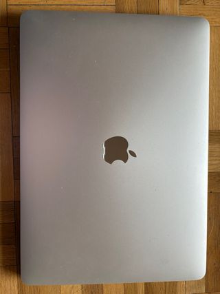 MacBook Pro A2251 Plata 13’ 2020 Procesador i5