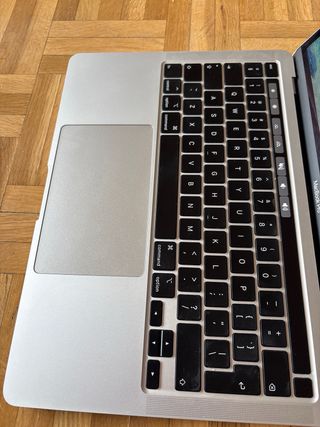 MacBook Pro A2251 Plata 13’ 2020 Procesador i5