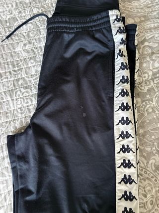 Pantalón chándal Kappa negro