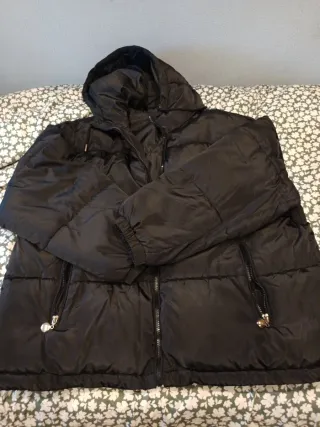 Parka Mujer Negra Mangas Desmontables