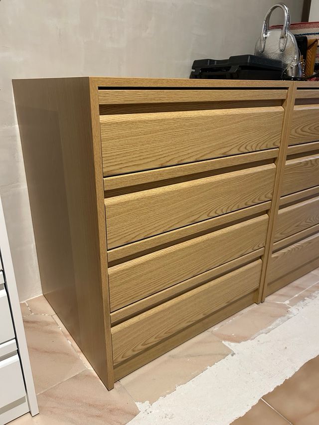 Cajonera de madera color beige/marrón