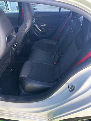 Mercedes-Benz Clase A Sedán Mercedes-AMG A 35 4MATIC+