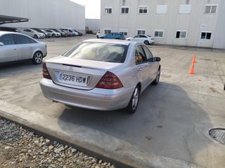 Mercedes-Benz Clase C 2001