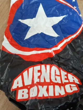 Saco de boxeo infantil Avengers