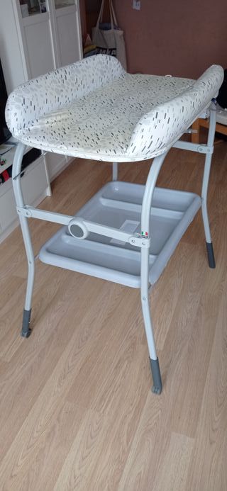 Bañera Bebé Chicco plegable.