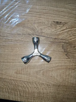 Chiave a brugola Adidas F50