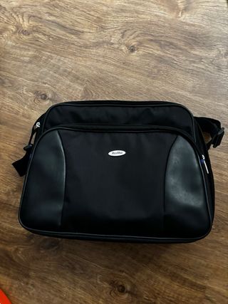 Mochila Viaje ResMed Negra Bolsillos