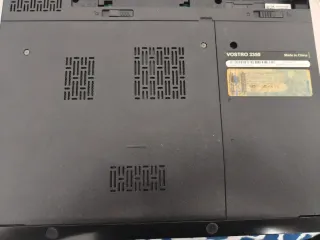 Portátil Dell Plata y Negro vostro 3350