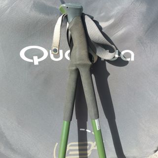 Pack Montañismo: Chaqueta, Botas y Bastones