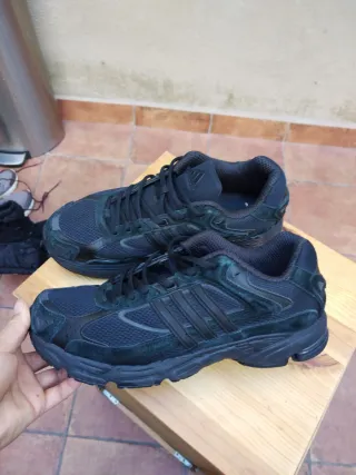 Bambas Adidas Hombre  Negras Casi Nuevas
