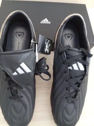 Adidas Scarpe Calcio Nere/Oro 44 2/3 Nuove