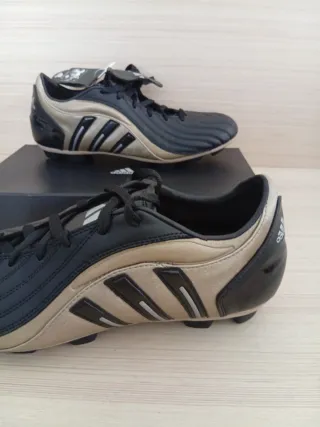 Adidas Scarpe Calcio Nere/Oro 44 2/3 Nuove