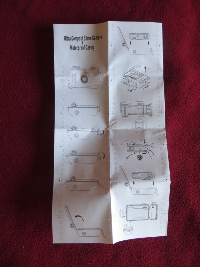 Cámara 35mm Sumergible Amarilla y Azul