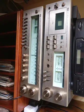 ITT Amplificador y Pletina HF-B032 HF-B021