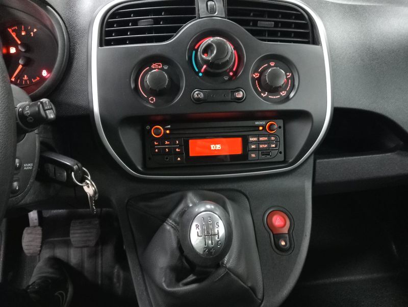 Renault Kangoo 2021, foto 18
