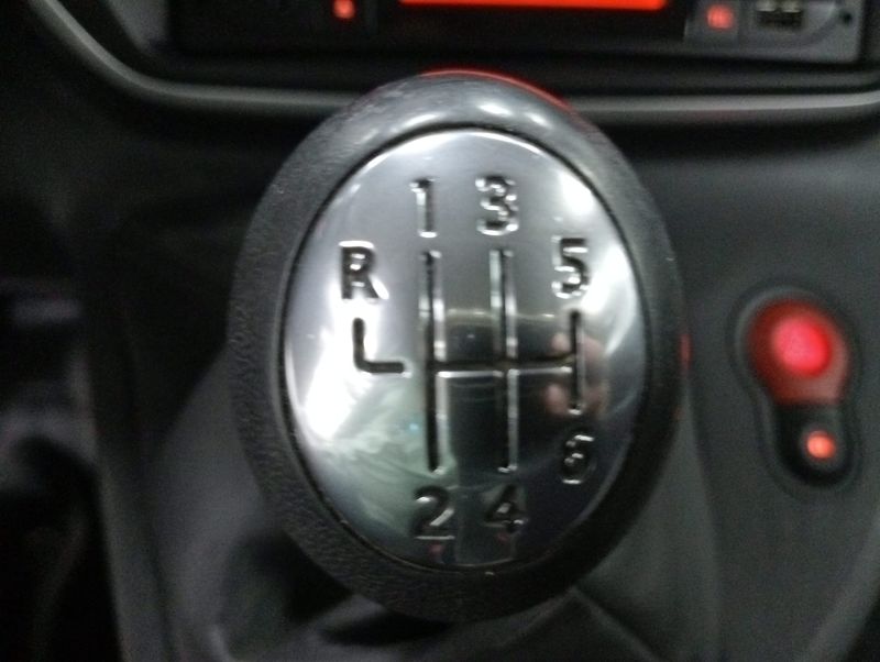 Renault Kangoo 2021, foto 20