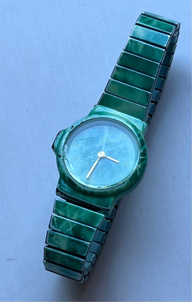 Reloj pulsera verde