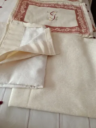 Colcha edredón rosa y blancode 1,35