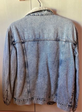 Cazadora vaquera forrada de borrego