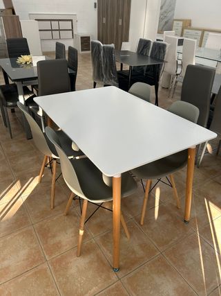 Mesa Nórdica + 4 Sillas Con Patas Madera NUEVA