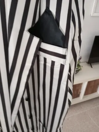 Chaqueta Raso Rayas B/N