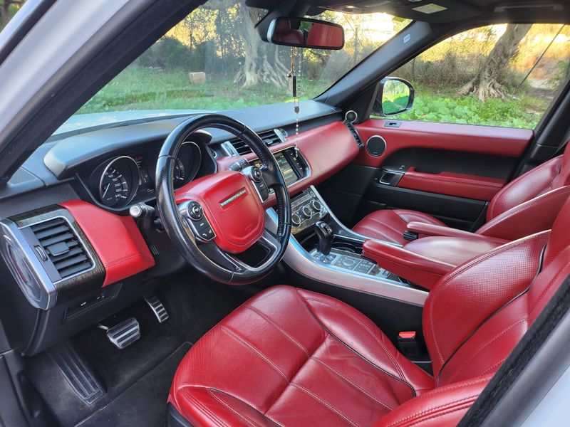 Land Rover Range Rover Sport - foto 1