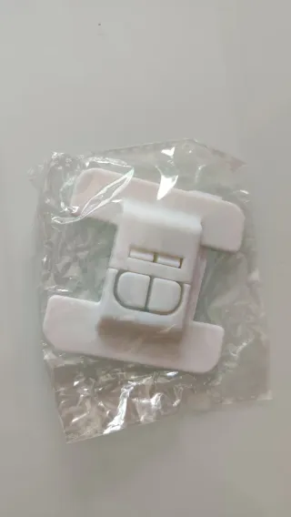 Seguridad muebles bebés (2 unidades)