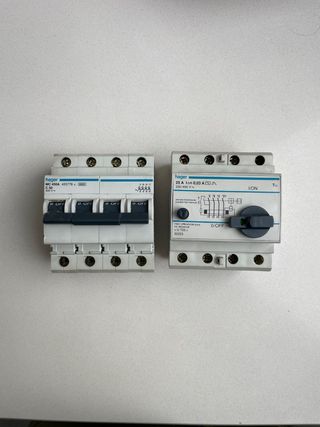 Interruptor magnetotérmico Hager MC 450A C50