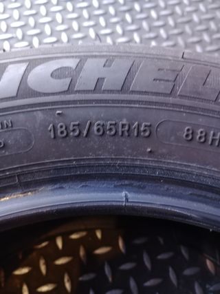 NEUMATICOS 185/65R16 88H