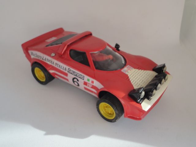Scalextric Lancia Stratos Altaya pintado