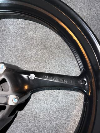 Llanta Delantera Suzuki GSXR 600 k8-k9-l0