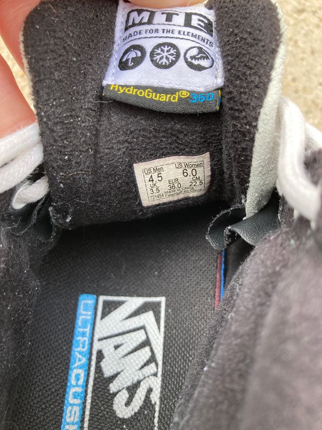 Zapatillas Vans MTE altas Talla 36