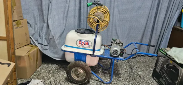 Carretilla sulfatadora GYM