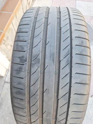 Neumático Continental 255/40 R20 Contisport