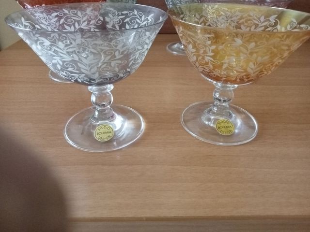 Juego Copas Champán Marca Cristal Multicolor