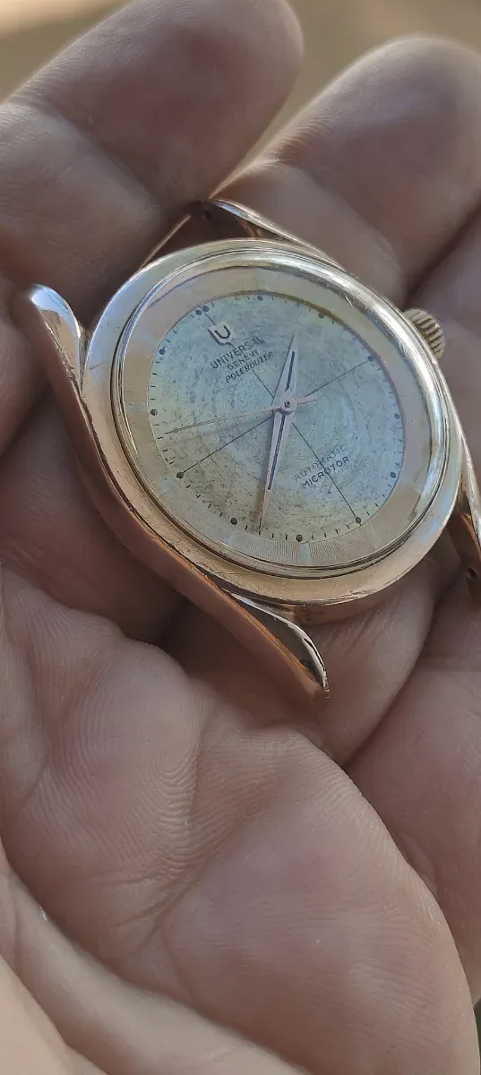 Reloj Universal Genève Polerouter