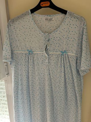 Camisón Corte Sofia manga corta floral