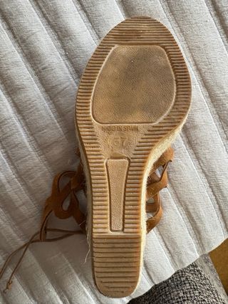 Sandalias cuña esparto tiras marrón