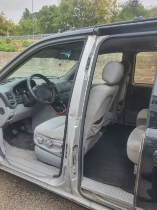 KIA Carnival 2005
