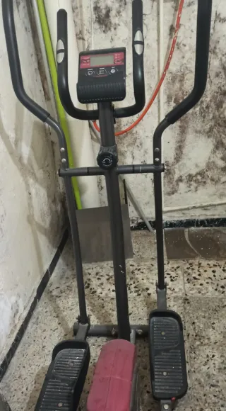 Elíptica de gimnasio
