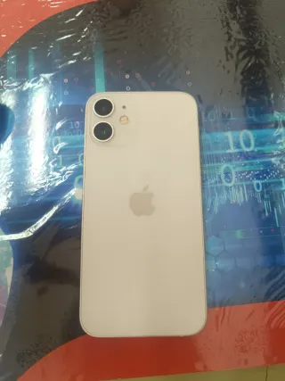 iPhone 12 mini bianco